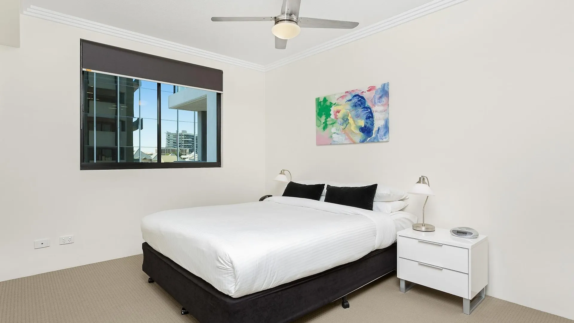 Republic Apartments Brisbane City Aparthotel