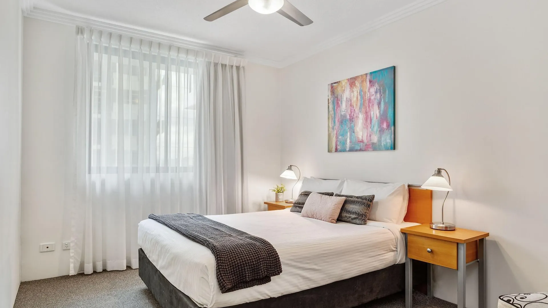 Republic Apartments Brisbane City Aparthotel