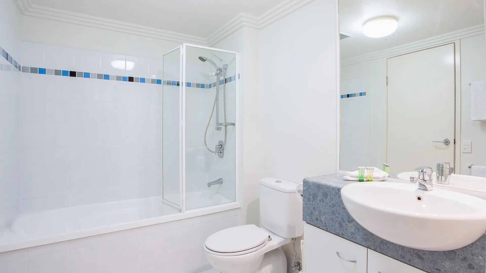 Republic Apartments Brisbane City Aparthotel