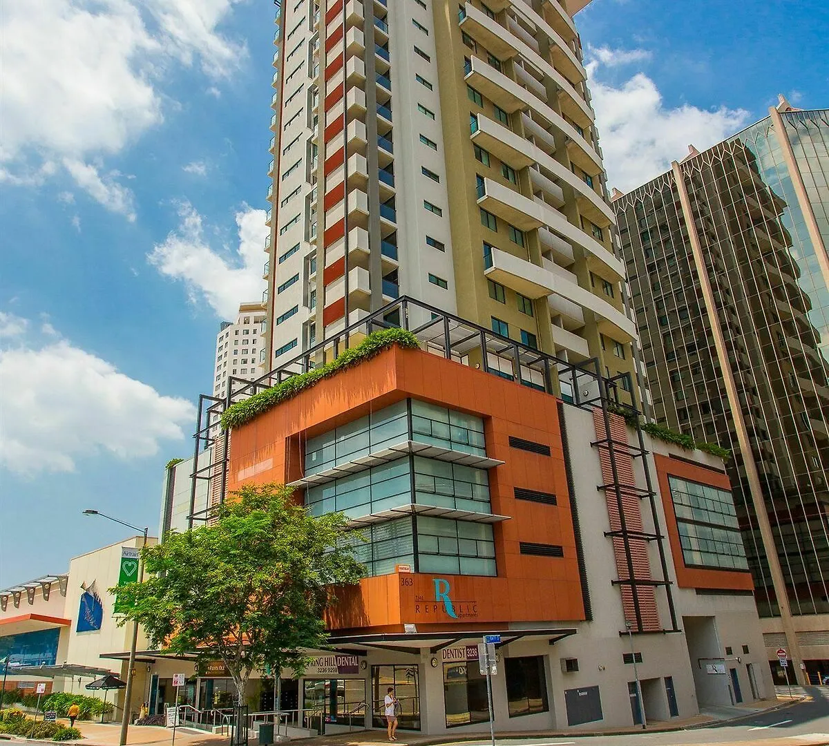 Republic Apartments Brisbane City Australia